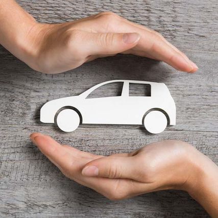 Gebrauchtfahrzeug kaufen und versichern